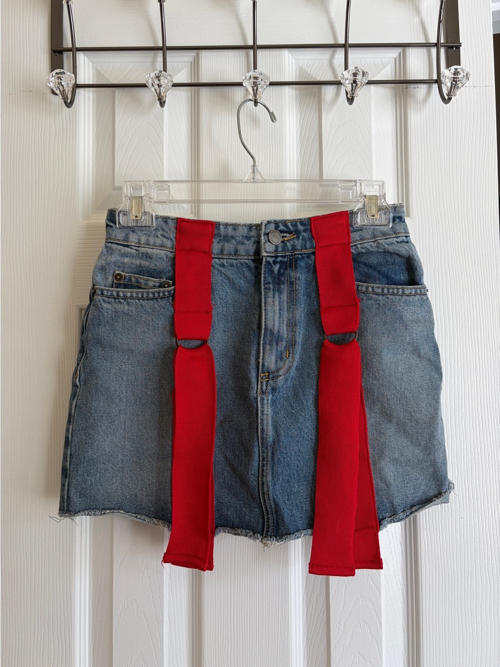 Carmar Colin Blue Denim Jean Skirt w/ Red Strap & D Ring Size 26